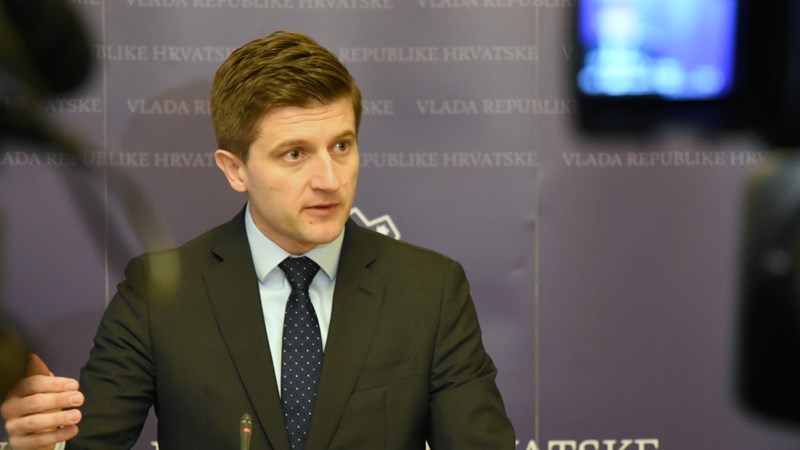 Ministar financija Marić: Niži PDV za lijekove, povećanje iznosa neoporezivih primitaka s 2.500 na 7.500 kuna